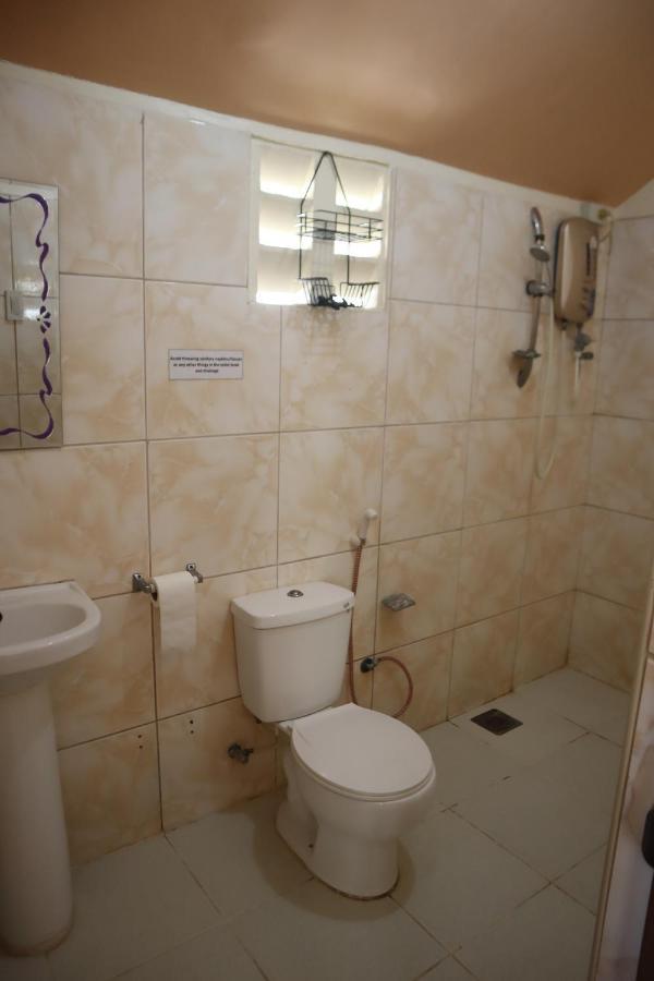 Ice Bear Bar & Tourist Inn Dauis Ngoại thất bức ảnh