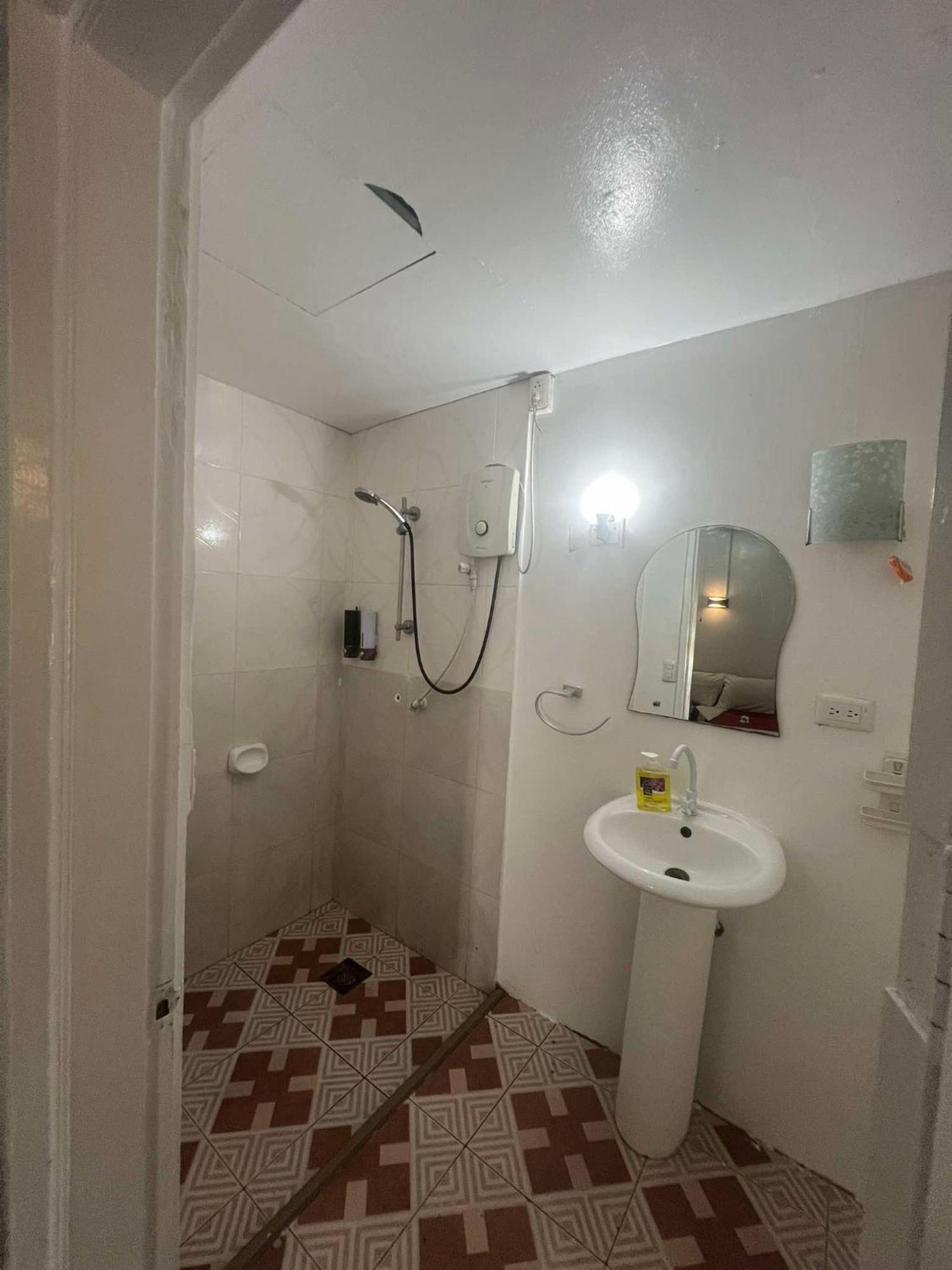 Ice Bear Bar & Tourist Inn Dauis Ngoại thất bức ảnh