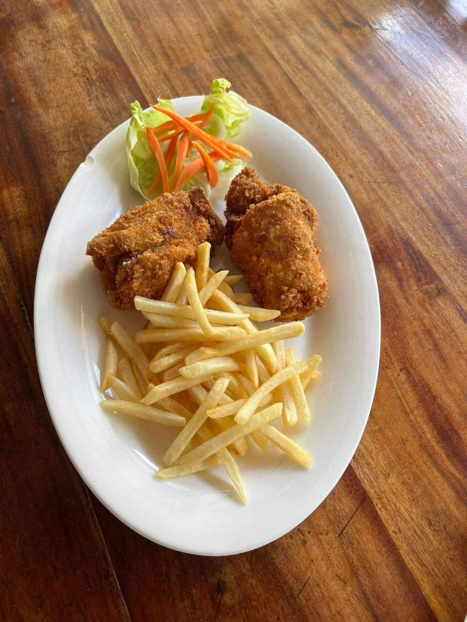 Ice Bear Bar & Tourist Inn Dauis Ngoại thất bức ảnh